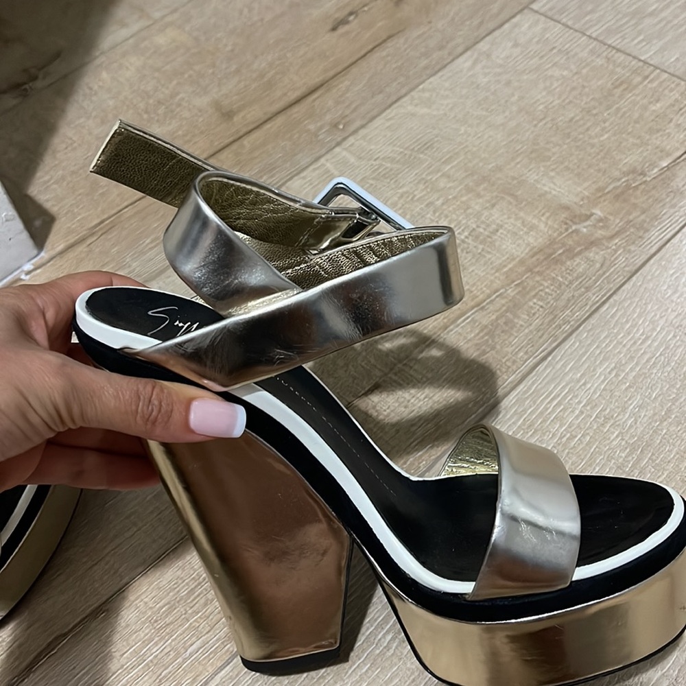 Giuseppe zanotti platform